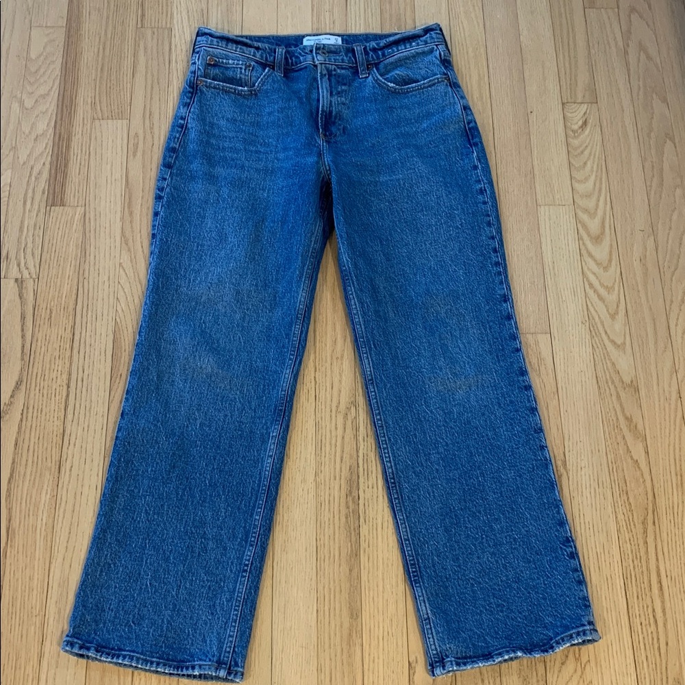 Abercrombie & Fitch Women’s The Baggy Low Rise Jeans Size 27 Short Blue